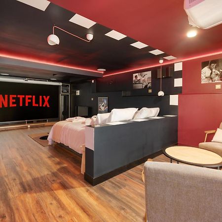 Cinema Room Haut De Gamme Avec Balneotherapie Nancy Eksteriør bilde